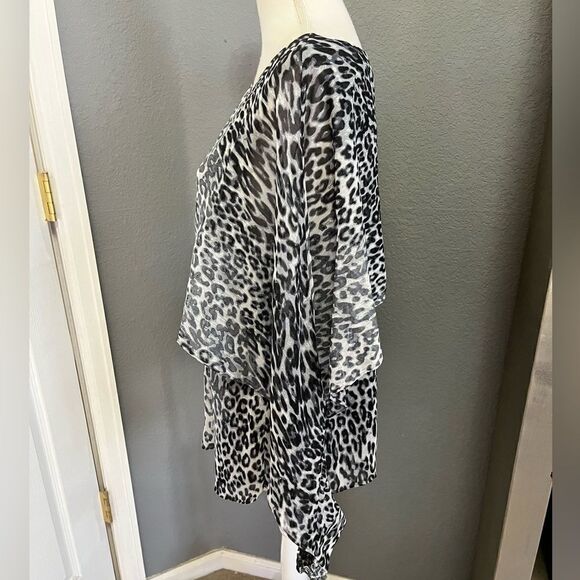 DKNY Black/White Leopard  Cape Blouse - Picture 9 of 15